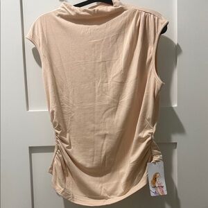 Pretty Garden Chic Sleeveless Blouse Apricot minimalist neutral classic trendy